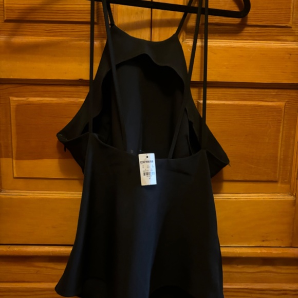 Black, back strapped halter - Picture 4 of 8